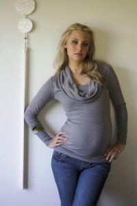 Tight maternity wear 2