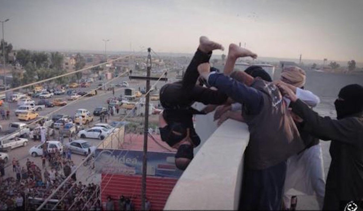 Ninevah Iraq_ISIS_Gay_Execution-October 2015