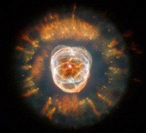 Hubble image of a dying star in the Eskimo Nebula