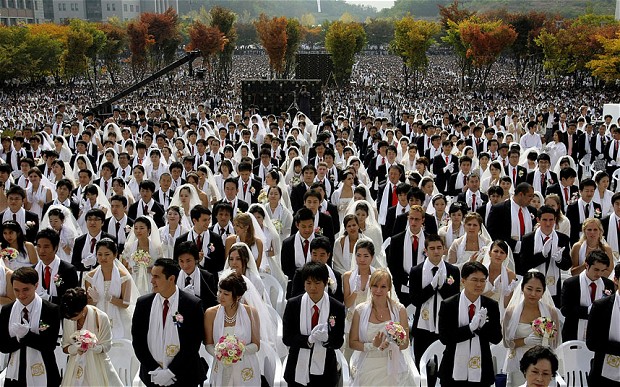 Moonies mass wedding