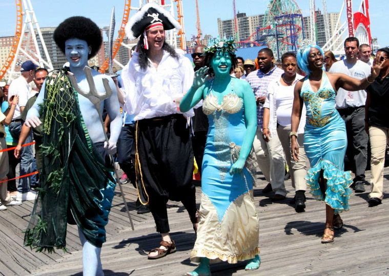 Bill de Blasio and his wife at the Mermaid Parade