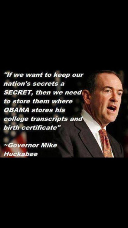 Obama Huckabee on Obama's secrets